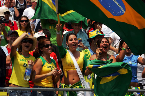 Brazilian fans enjoy the racing at Indianapolis