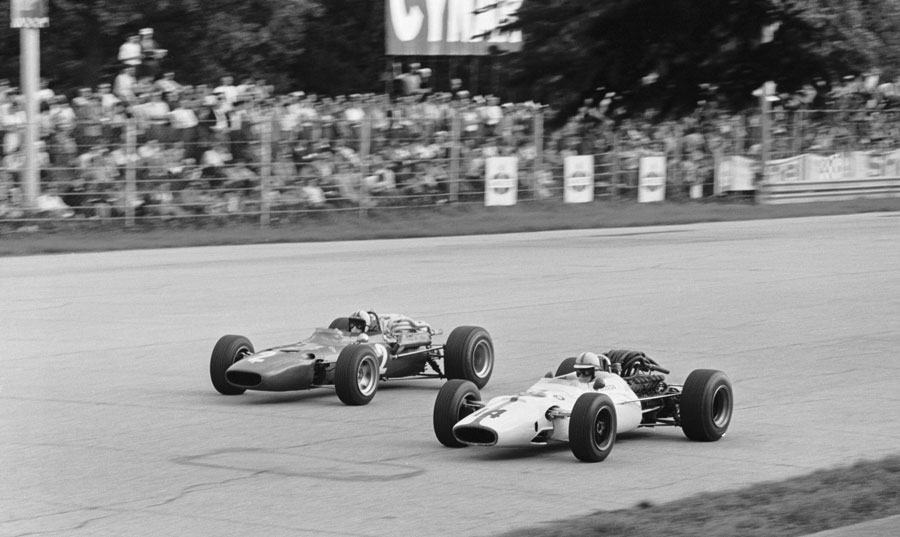 John Surtees and Chris Amon go wheel to wheel down the long straights