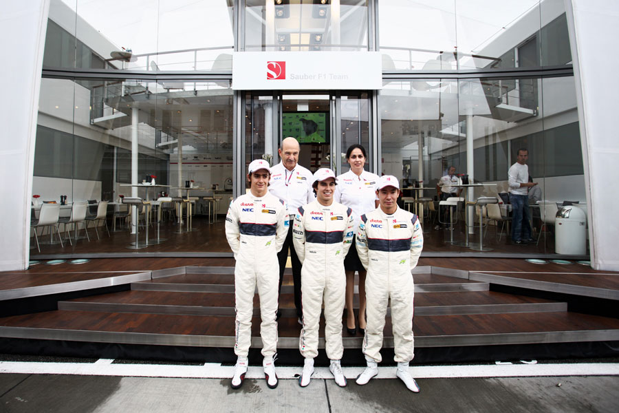 Peter Sauber and Monisha Kaltenborn pose with their confirmed drivers for 2012