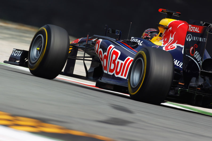 Sebastian Vettel on a run on soft tyres