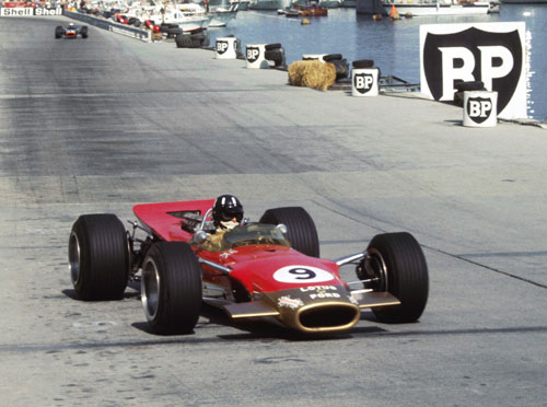 Photo Graham Hill Gold Leaf Lotus 49BCosworth DFV 1969 Monaco GP Grand Prix F1 