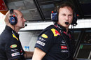 Christian Horner and Adrian Newey on the pit wall on Friday