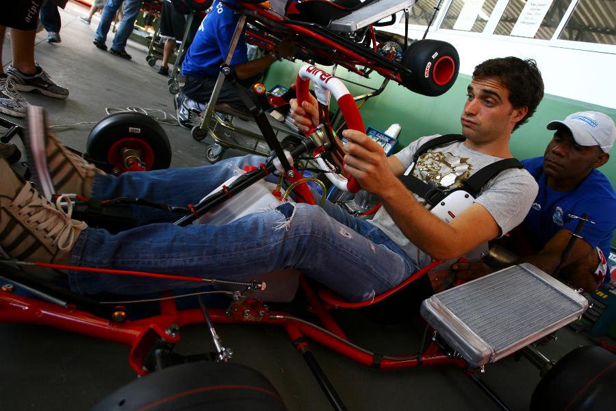 Jerome d'Ambrosio tries his kart for size at Felipe Massa's charity karting event