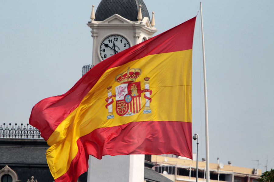 The Spanish flag over the Valencia track
