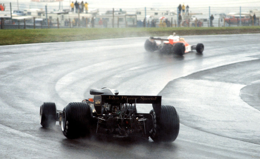 Mario Andretti chases down James Hunt
