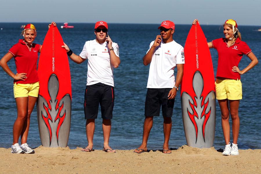Fernando Alonso and Lewis Hamilton at a promotional event