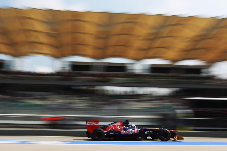Daniel Ricciardo heads down the pit lane