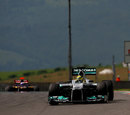 Daniel Ricciardo tracks down Nico Rosberg
