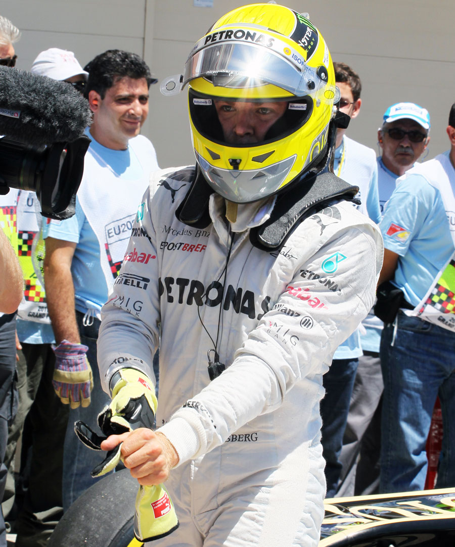 15164 - Nico Rosberg left fuming at Hamilton