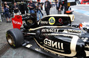 Kimi Raikkonen leaves the Lotus garage with the E20 sporting an updated rear end