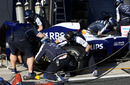 Williams practice a pit stop