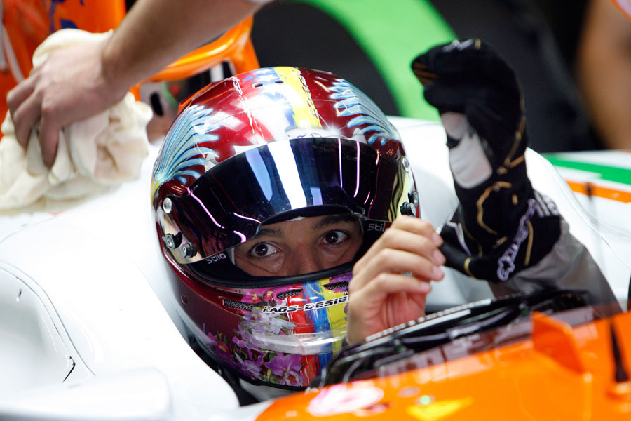 Rodolfo Gonzalez prepared for a run in the Force India