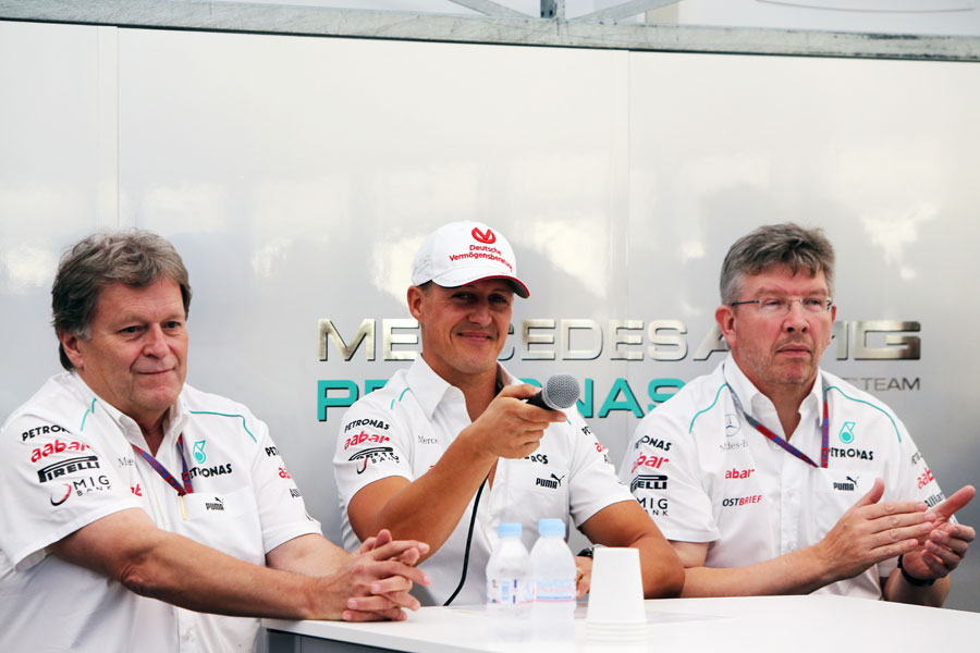 Michael Schumacher announces his second retirement to the press