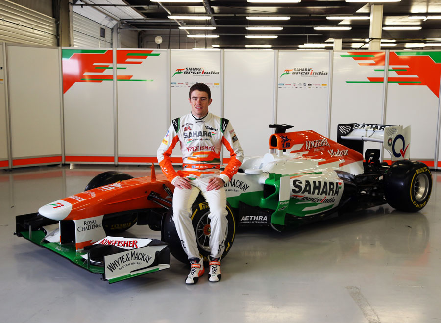 Paul di Resta poses for a photo with the new Force India VJM06 