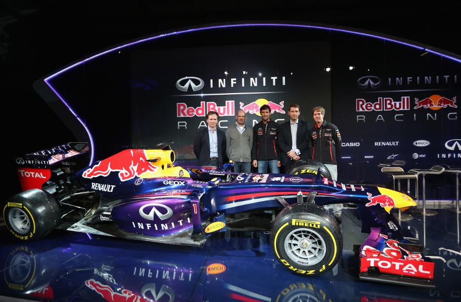Christian Horner, Adrian Newey, Mark Webber, Simon Sproule of Infinti and Sebastian Vettel pose with the Red Bull RB9 
