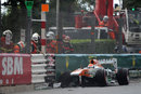 Adrian Sutil crashes at Massenet during FP3