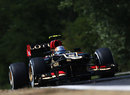 Romain Grosjean on track on the medium tyres