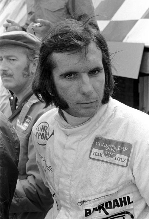 Emerson Fittipaldi at the 1971 British Grand Prix 