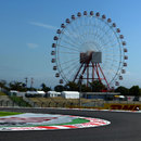 The final chicane and Ferris wheel behind