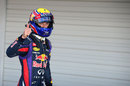 Mark Webber gives the thumbs up after qualifying on pole