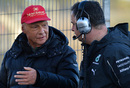 Niki Lauda talking to Mercedes AMG F1 Team Manager Ron Meadows 