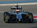 Kevin Magnussen sets a quick lap on the soft tyres