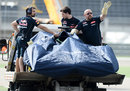 The stranded Toro Rosso of Daniil Kvyat is recovered