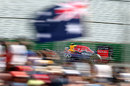 Australian fans cheer on Daniel Ricciardo 