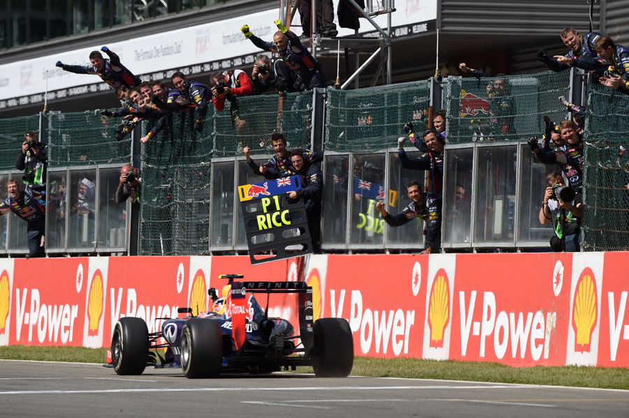 Daniel Ricciardo wins the Belgian Grand Prix
