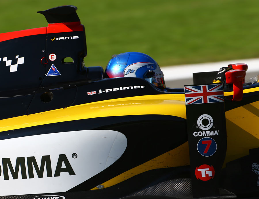 Jolyon Palmer in action during the feature race