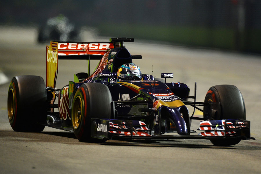Jean-Eric Vergne hits the entry to a corner