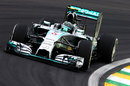 Nico Rosberg hits the apex in qualifying