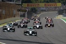The race begins with Rosberg on pole