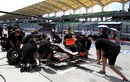 The HRT team practices pit stops on race day
