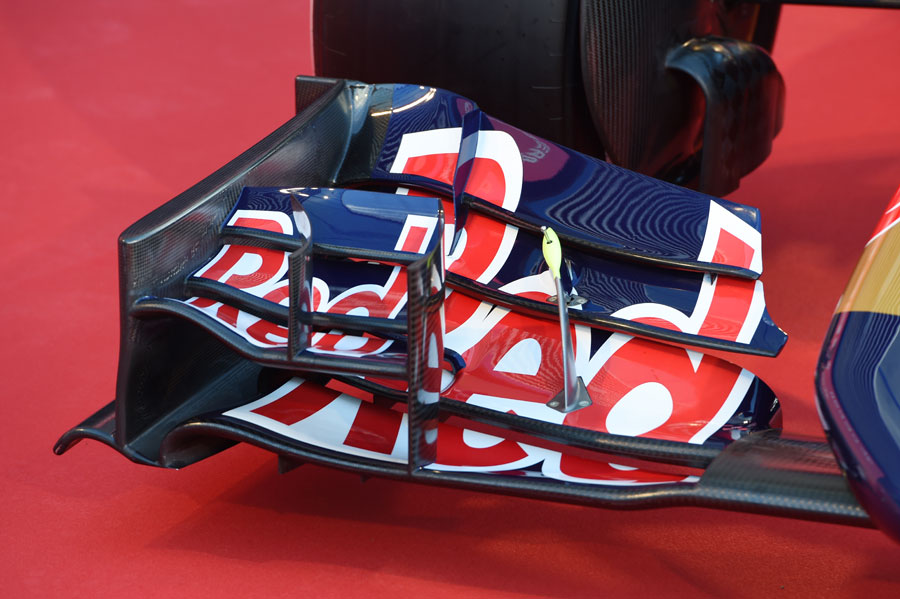 Front wing detail of the Toro Rosso STR10
