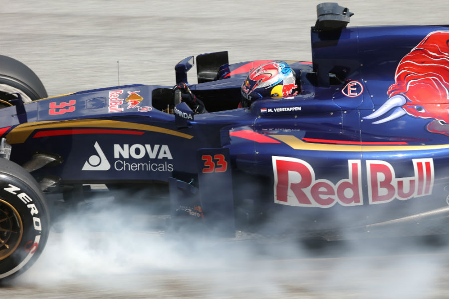 Max Verstappen locks up heavily in his Toro Rosso