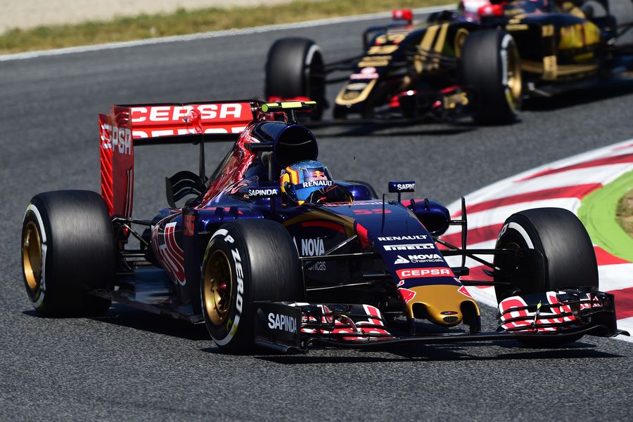 Carlos Sainz on the medium tyre