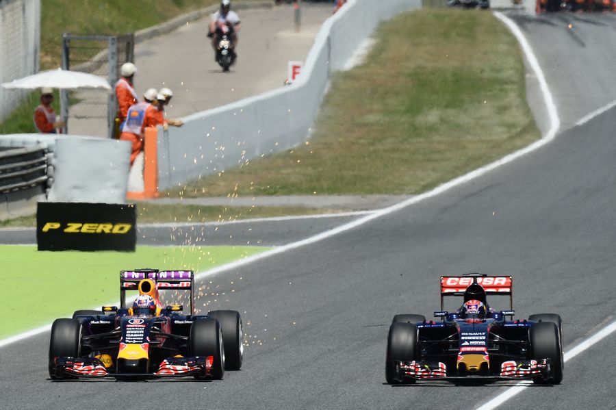 Daniel Ricciardo and Max Verstappen side by side