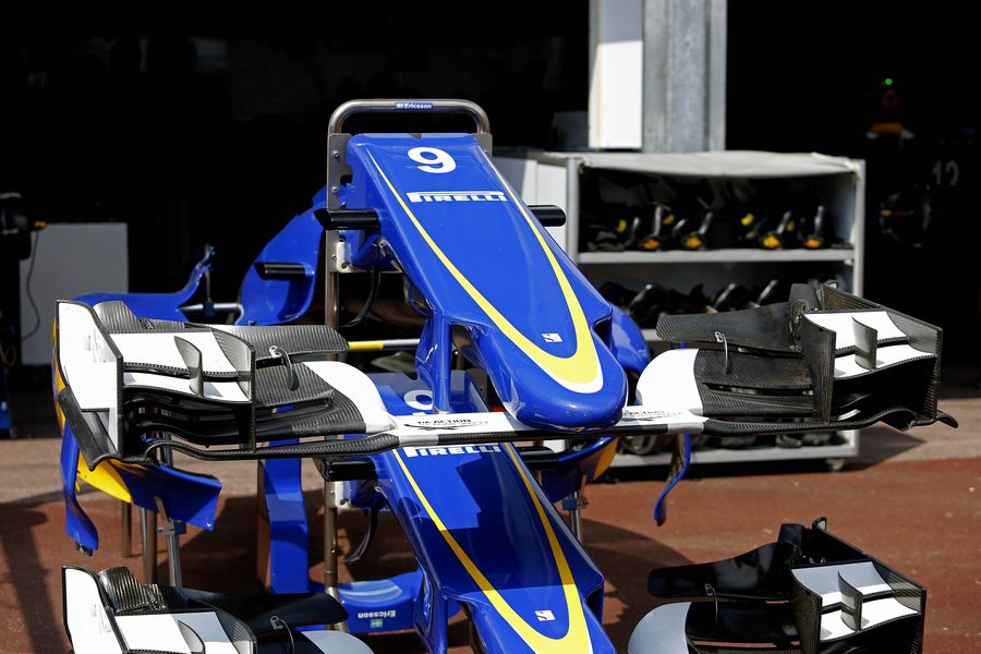 The nose and front wings of the Sauber C34