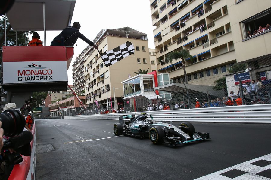 Nico Rosberg takes victory in Monaco