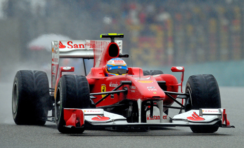 Fernando Alonso on his way to a fourth-place finish