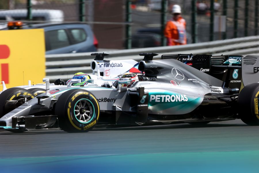 Lewis Hamilton tries to pass Felipe Massa