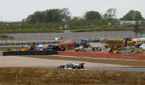 The FIA GT1 World Championship against the backdrop of continuing building works at SIlverstone