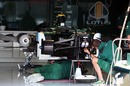 Lotus mechanics at work