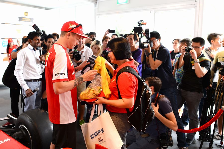 Kimi Raikkonen meets fans in Singapore