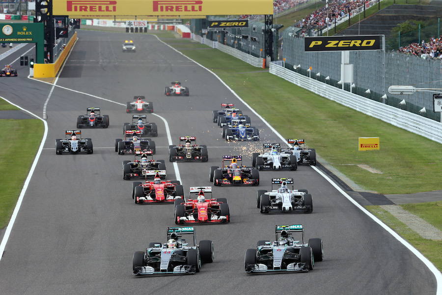 Lewis Hamilton takes a lead from Nico Rosberg