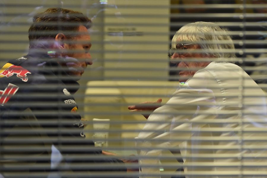 Christian Horner has a confidential talk with Bernie Ecclestone