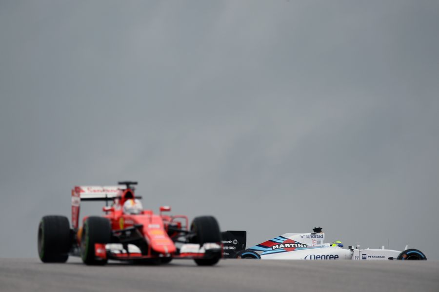 Felipe Massa spins at Turn 10 during FP1