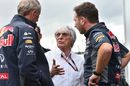 Bernie Ecclestone chats with Christian Horner and Helmut Marko