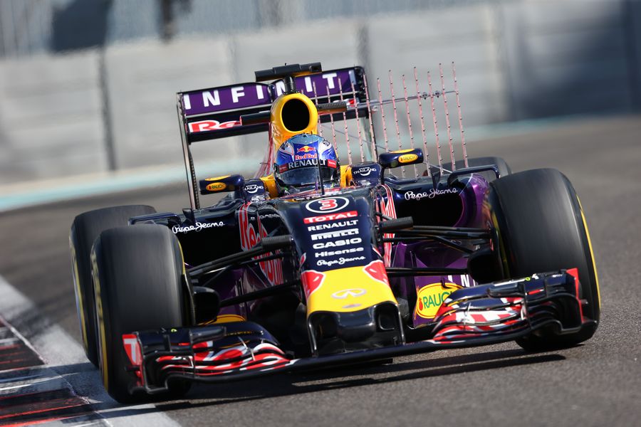 Daniel Ricciardo on track in the Red Bull with aero sensor
